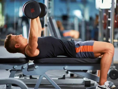 Sa iti sculptezi un corp puternic si sanatos - este posibil cu o banca?