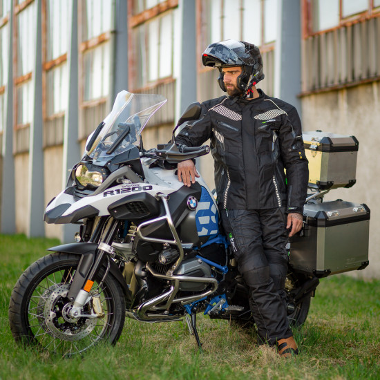 Geaca moto pentru barbati W-TEC Kamicer NF-2100, Negru/Rosu Geaca moto pentru barbati W-TEC Kamicer NF-2100, Negru/Rosu