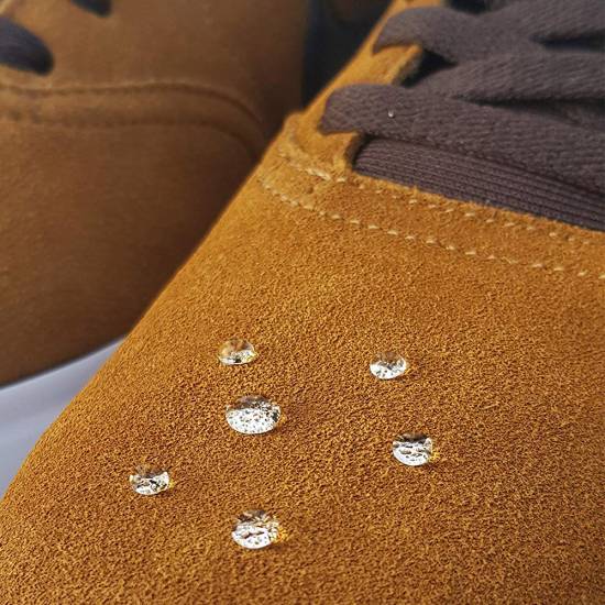 Spray de impregnare pentru pantofi HI-TEC Shoe Pro-Tec Spray de impregnare pentru pantofi HI-TEC Shoe Pro-Tec
