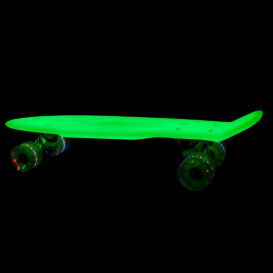 Pennyboard fosforescent WORKER Lumy NEW 22", Verde