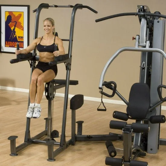 Statie multifunctionala Dip and Pull up station Statie multifunctionala Dip and Pull up station