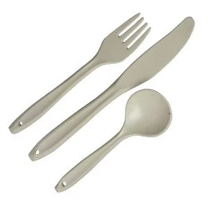 Tacamuri pentru turism HIGHLANDER Polycarbonate KFS