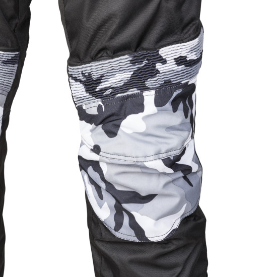 Pantaloni moto pentru barbati W-TEC Kaamuf, Negru/Camuflaj